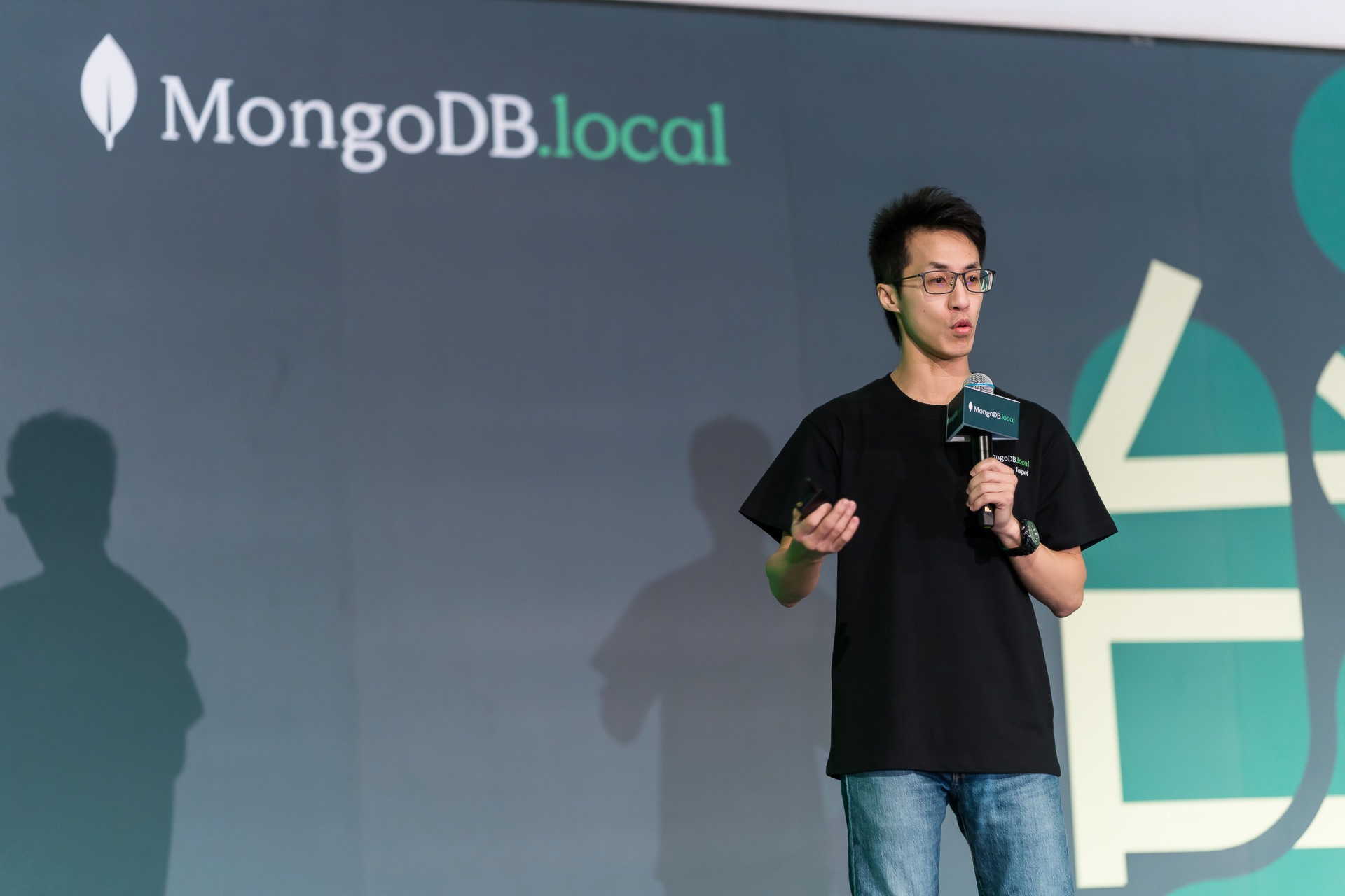[雲端攝影]MongoDB.local 2025台北場-最專業的團隊完成每場完美活動攝影，拍的不只好更要快! #