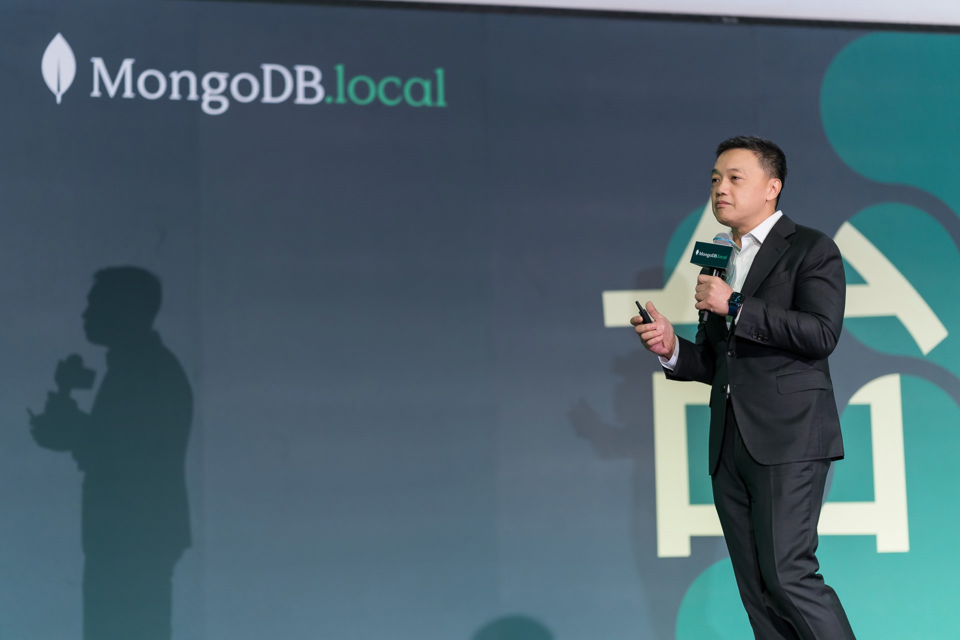 [雲端攝影]MongoDB.local 2025台北場-最專業的團隊完成每場完美活動攝影，拍的不只好更要快! #