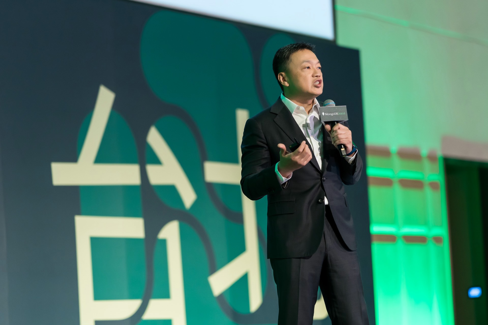 [雲端攝影]MongoDB.local 2025台北場-最專業的團隊完成每場完美活動攝影，拍的不只好更要快! #