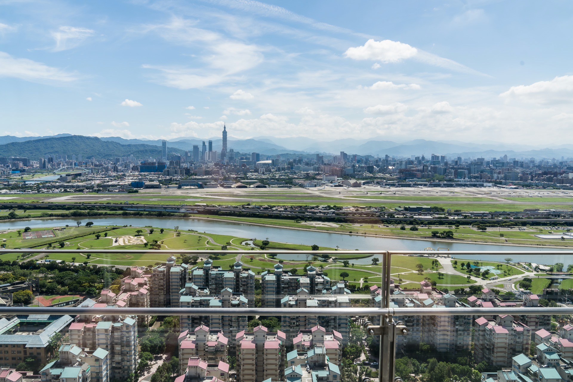 [雲端攝影]MongoDB.local 2025台北場-最專業的團隊完成每場完美活動攝影，拍的不只好更要快! #