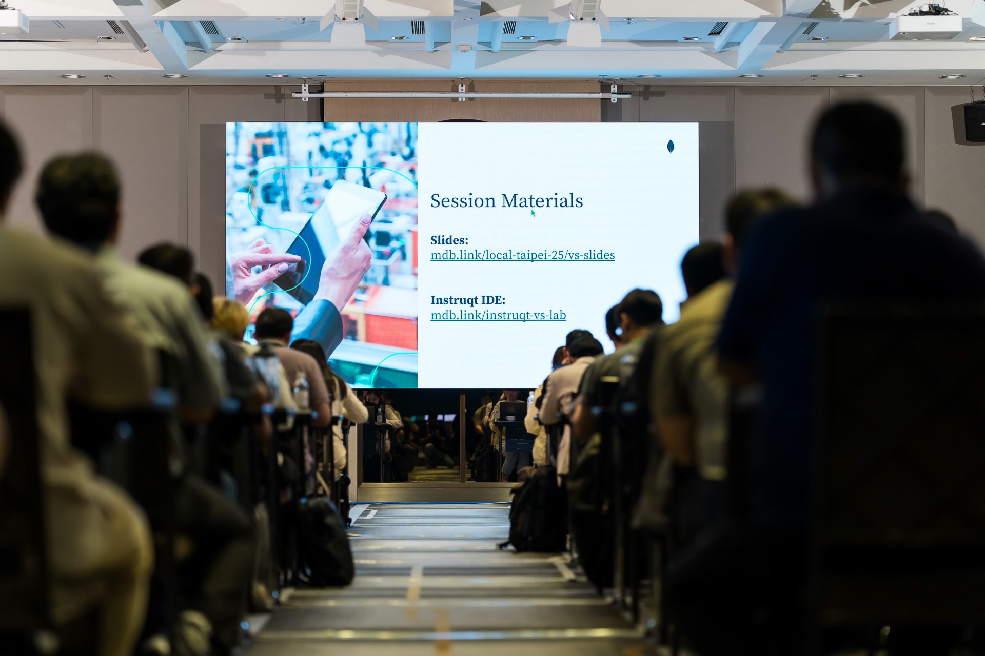[雲端攝影]MongoDB.local 2025台北場-最專業的團隊完成每場完美活動攝影，拍的不只好更要快! #