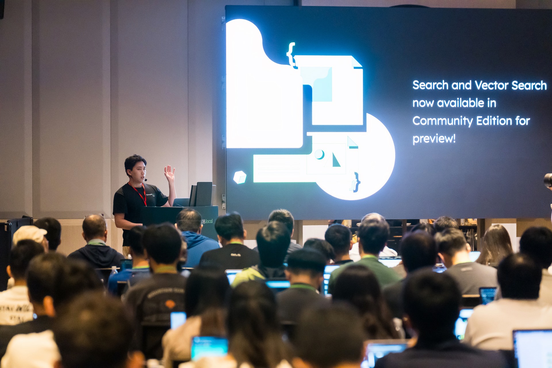 [雲端攝影]MongoDB.local 2025台北場-最專業的團隊完成每場完美活動攝影，拍的不只好更要快! #