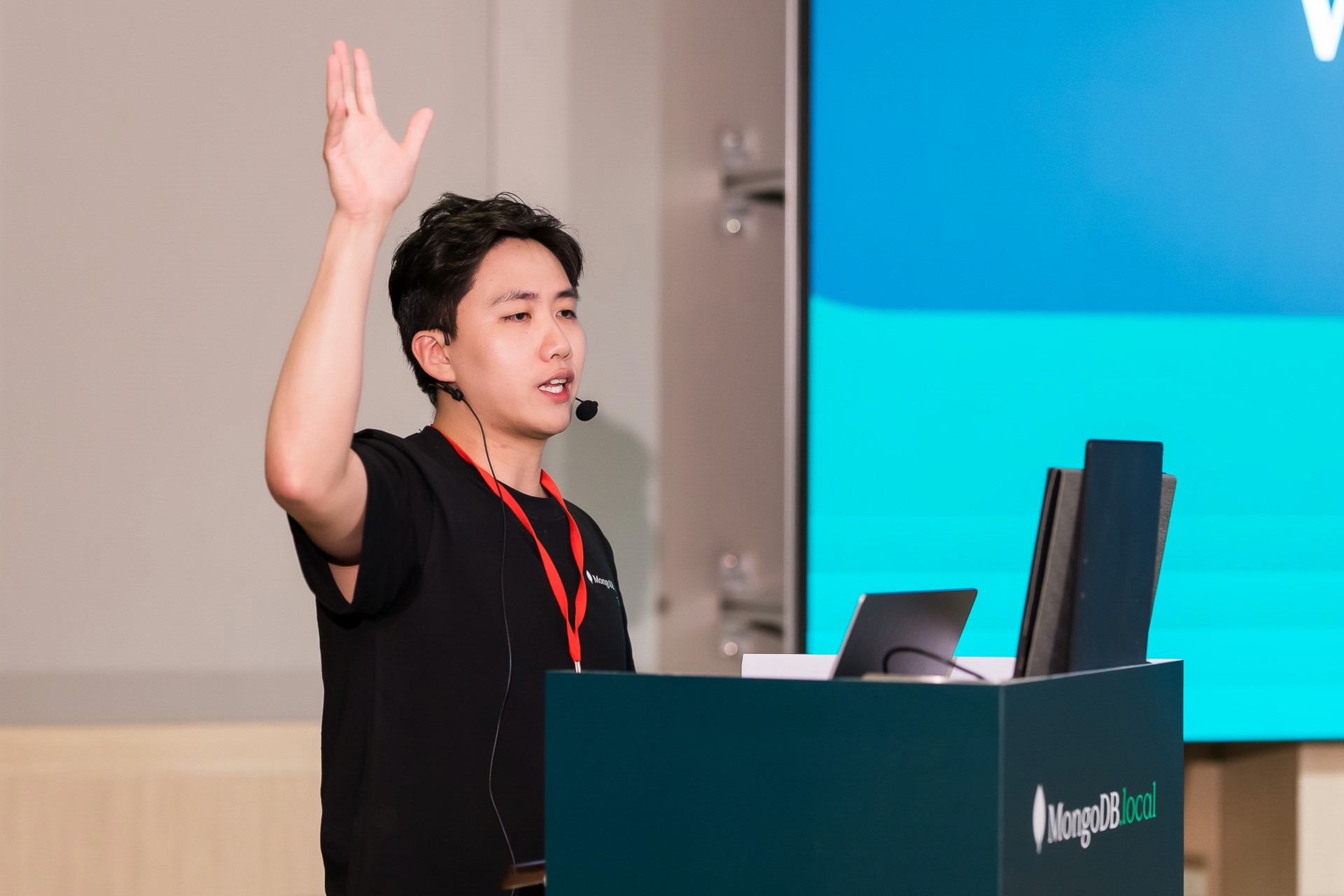 [雲端攝影]MongoDB.local 2025台北場-最專業的團隊完成每場完美活動攝影，拍的不只好更要快! #