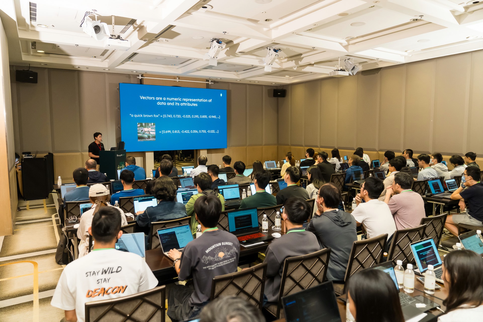 [雲端攝影]MongoDB.local 2025台北場-最專業的團隊完成每場完美活動攝影，拍的不只好更要快! #