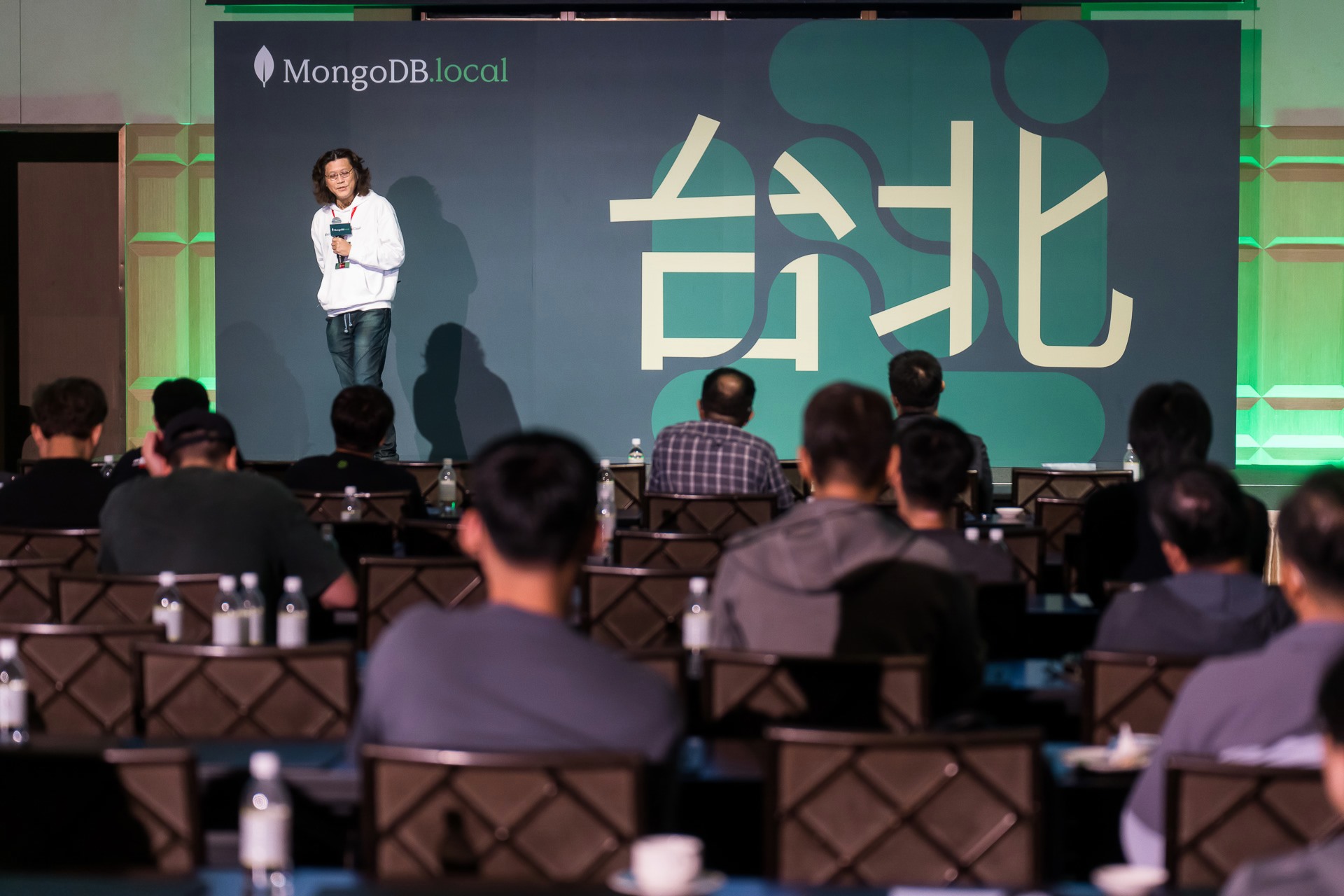 [雲端攝影]MongoDB.local 2025台北場-最專業的團隊完成每場完美活動攝影，拍的不只好更要快! #