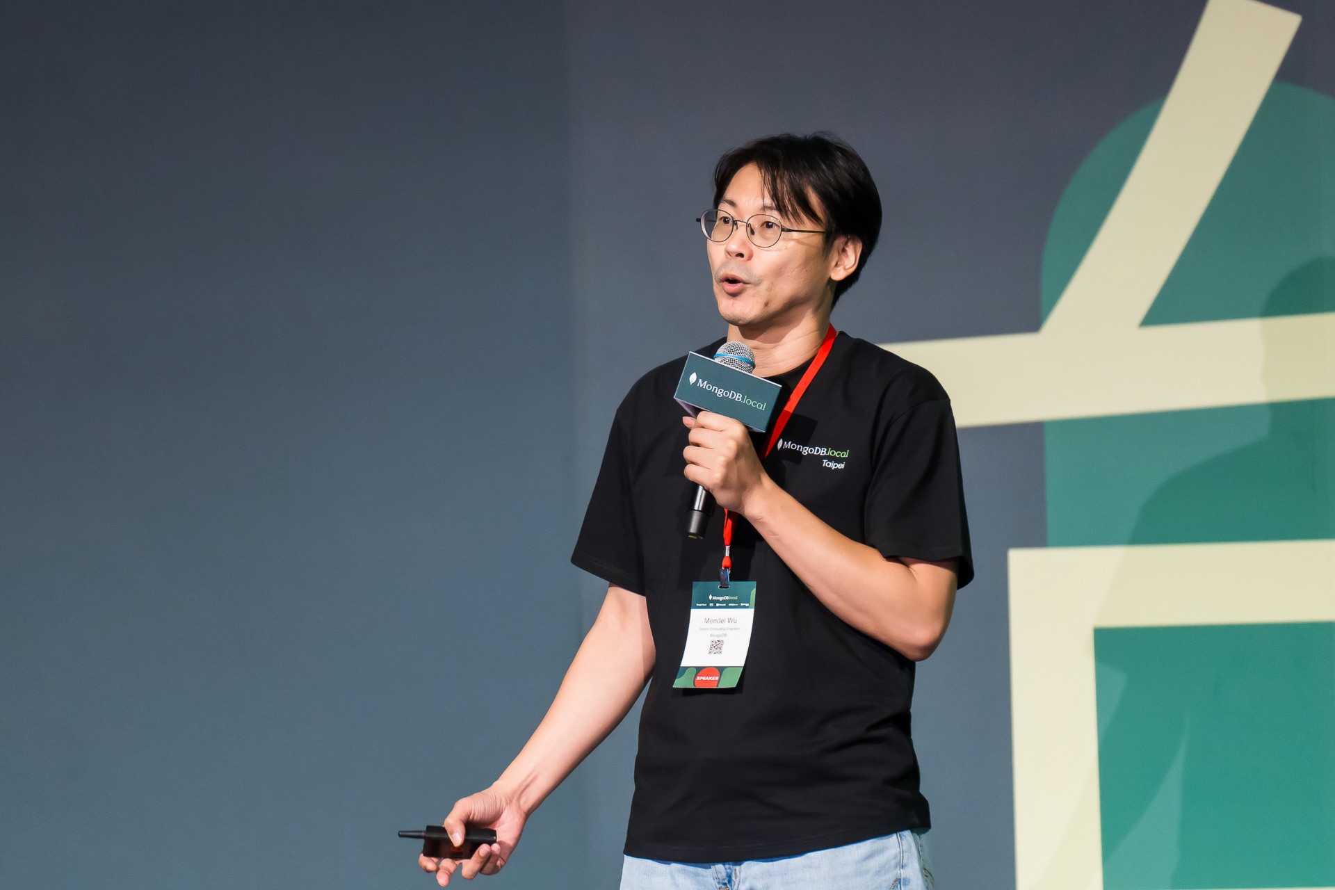 [雲端攝影]MongoDB.local 2025台北場-最專業的團隊完成每場完美活動攝影，拍的不只好更要快! #