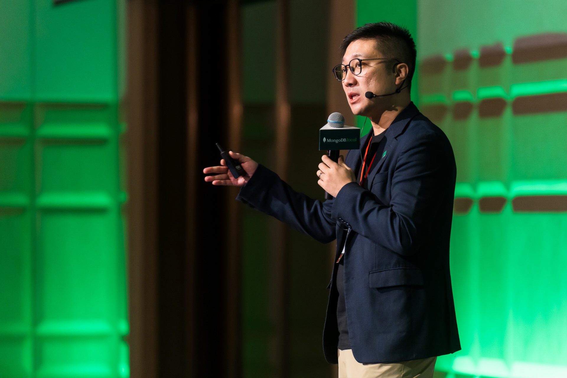 [雲端攝影]MongoDB.local 2025台北場-最專業的團隊完成每場完美活動攝影，拍的不只好更要快! #