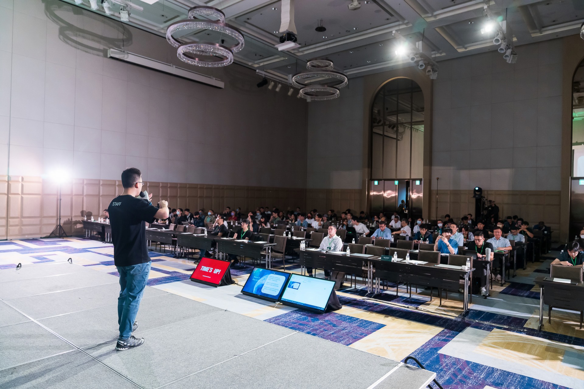 [雲端攝影]MongoDB.local 2025台北場-最專業的團隊完成每場完美活動攝影，拍的不只好更要快! #