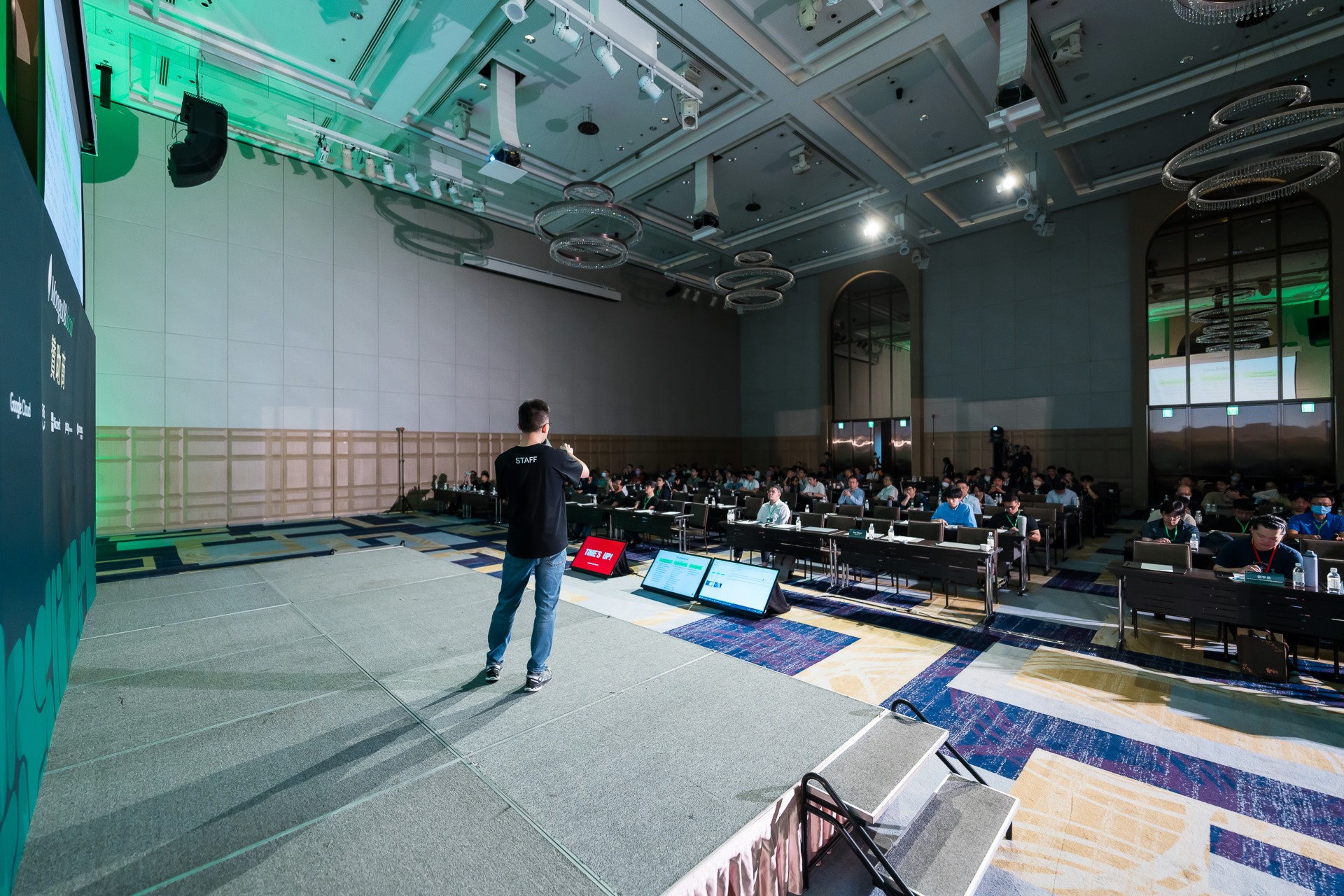 [雲端攝影]MongoDB.local 2025台北場-最專業的團隊完成每場完美活動攝影，拍的不只好更要快! #