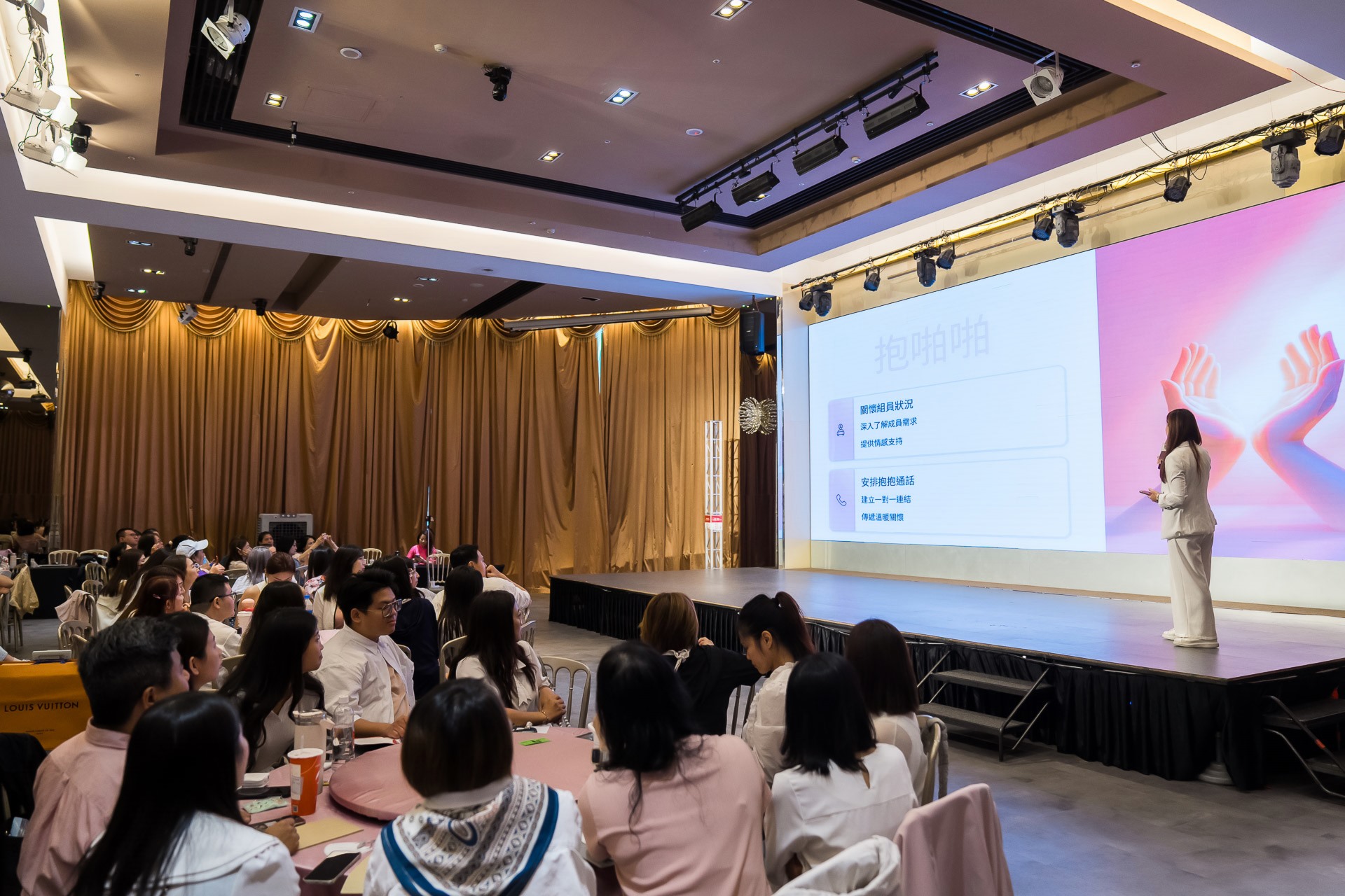 [活動攝影]女神愛啪啪 第二屆保證班-最專業的團隊完成每場完美活動攝影，拍的不只好更要快! #