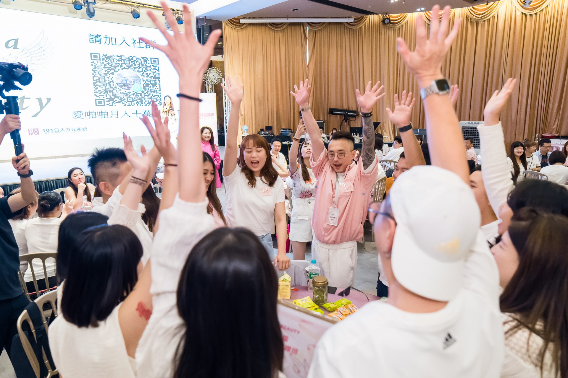 [活動攝影]女神愛啪啪 第二屆保證班-最專業的團隊完成每場完美活動攝影，拍的不只好更要快! #