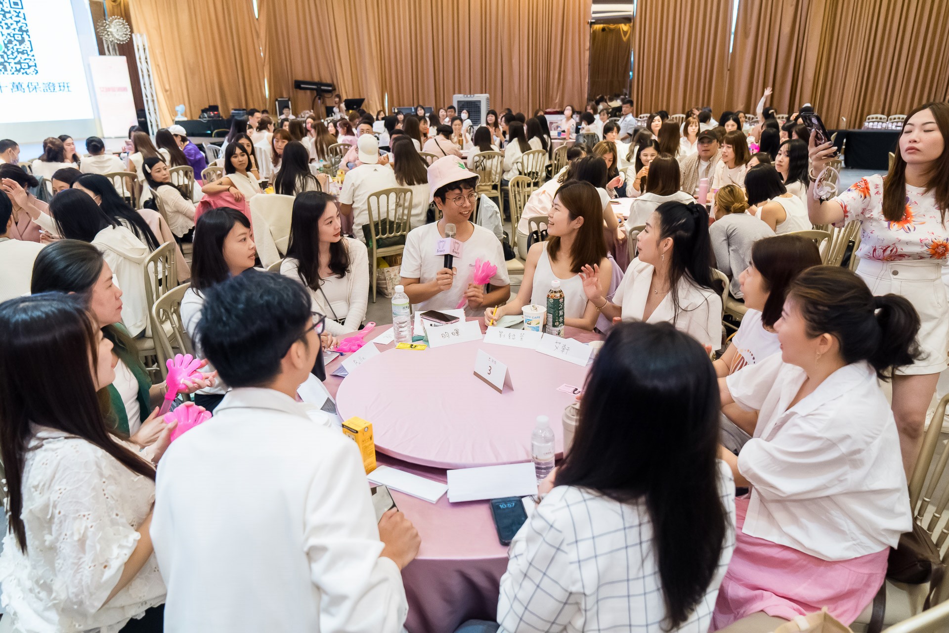 [活動攝影]女神愛啪啪 第二屆保證班-最專業的團隊完成每場完美活動攝影，拍的不只好更要快! #