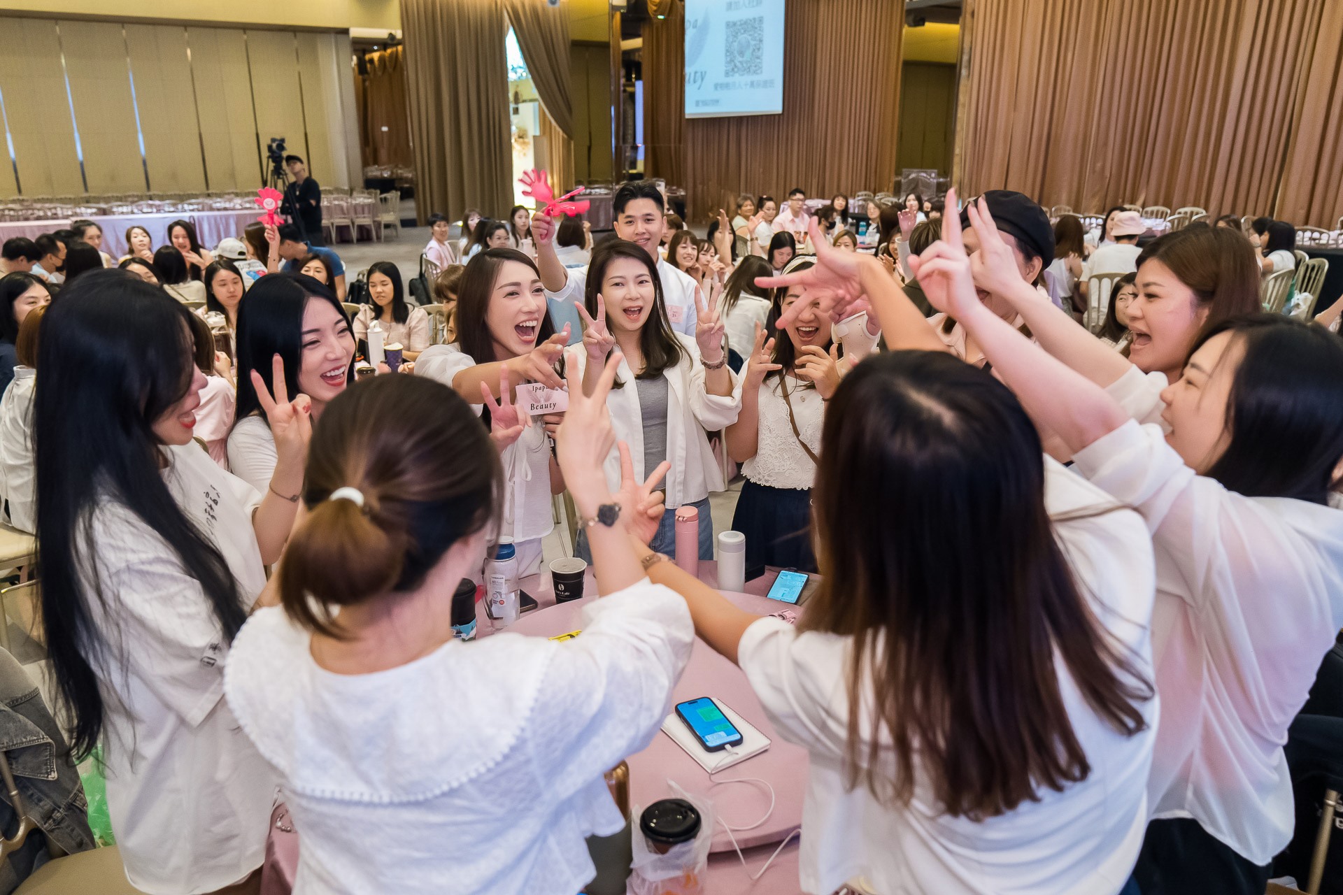 [活動攝影]女神愛啪啪 第二屆保證班-最專業的團隊完成每場完美活動攝影，拍的不只好更要快! #