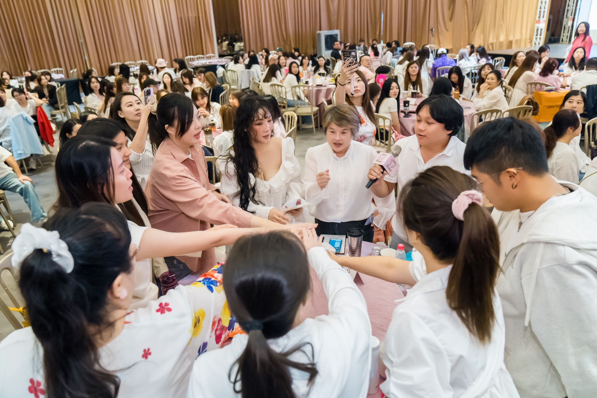 [活動攝影]女神愛啪啪 第二屆保證班-最專業的團隊完成每場完美活動攝影，拍的不只好更要快! #