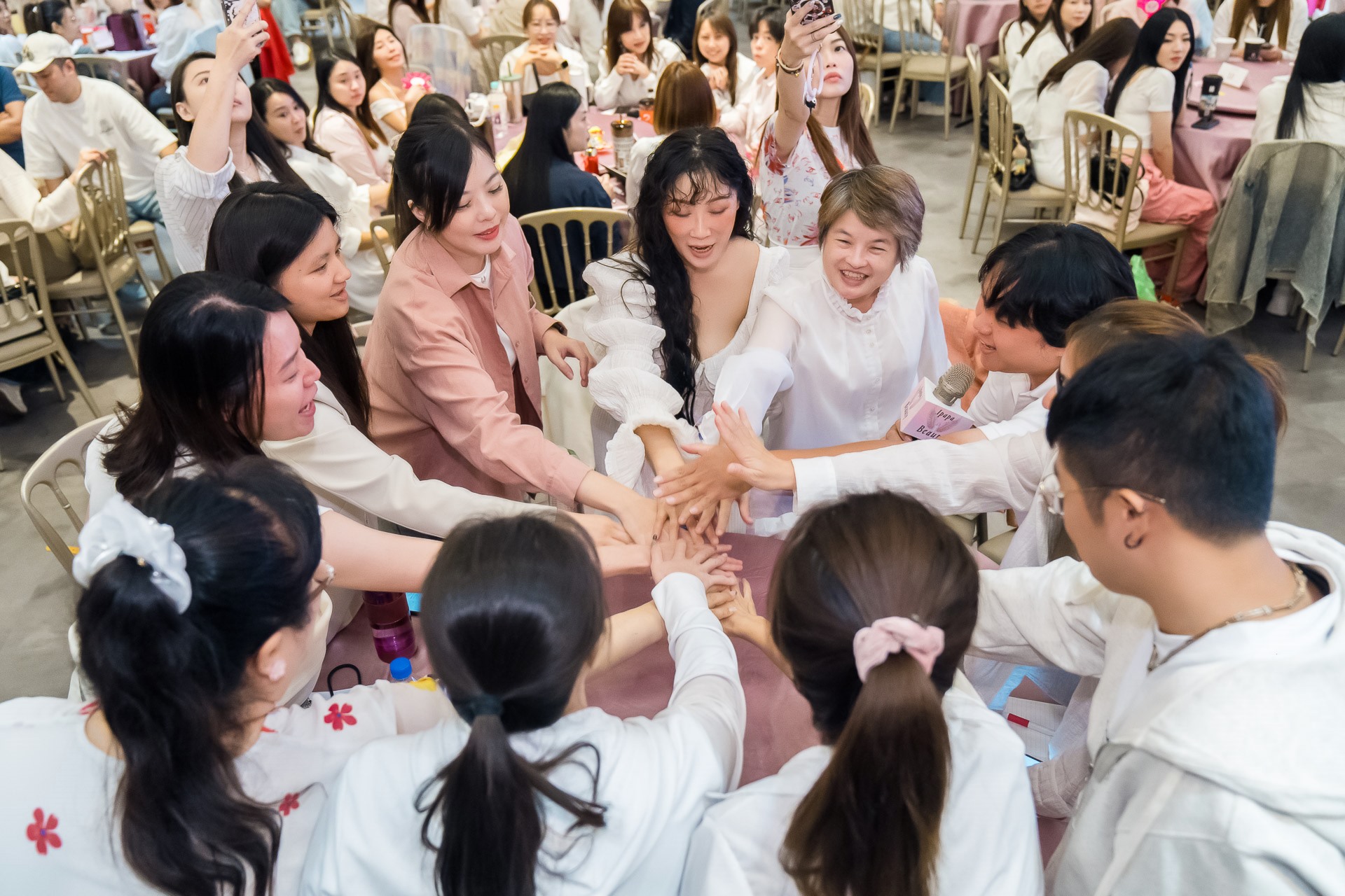 [活動攝影]女神愛啪啪 第二屆保證班-最專業的團隊完成每場完美活動攝影，拍的不只好更要快! #