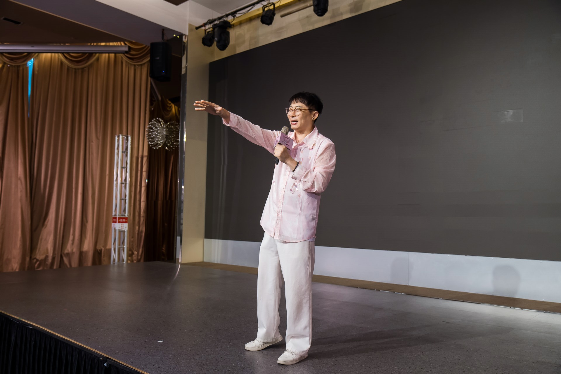 [活動攝影]女神愛啪啪 第二屆保證班-最專業的團隊完成每場完美活動攝影，拍的不只好更要快! #