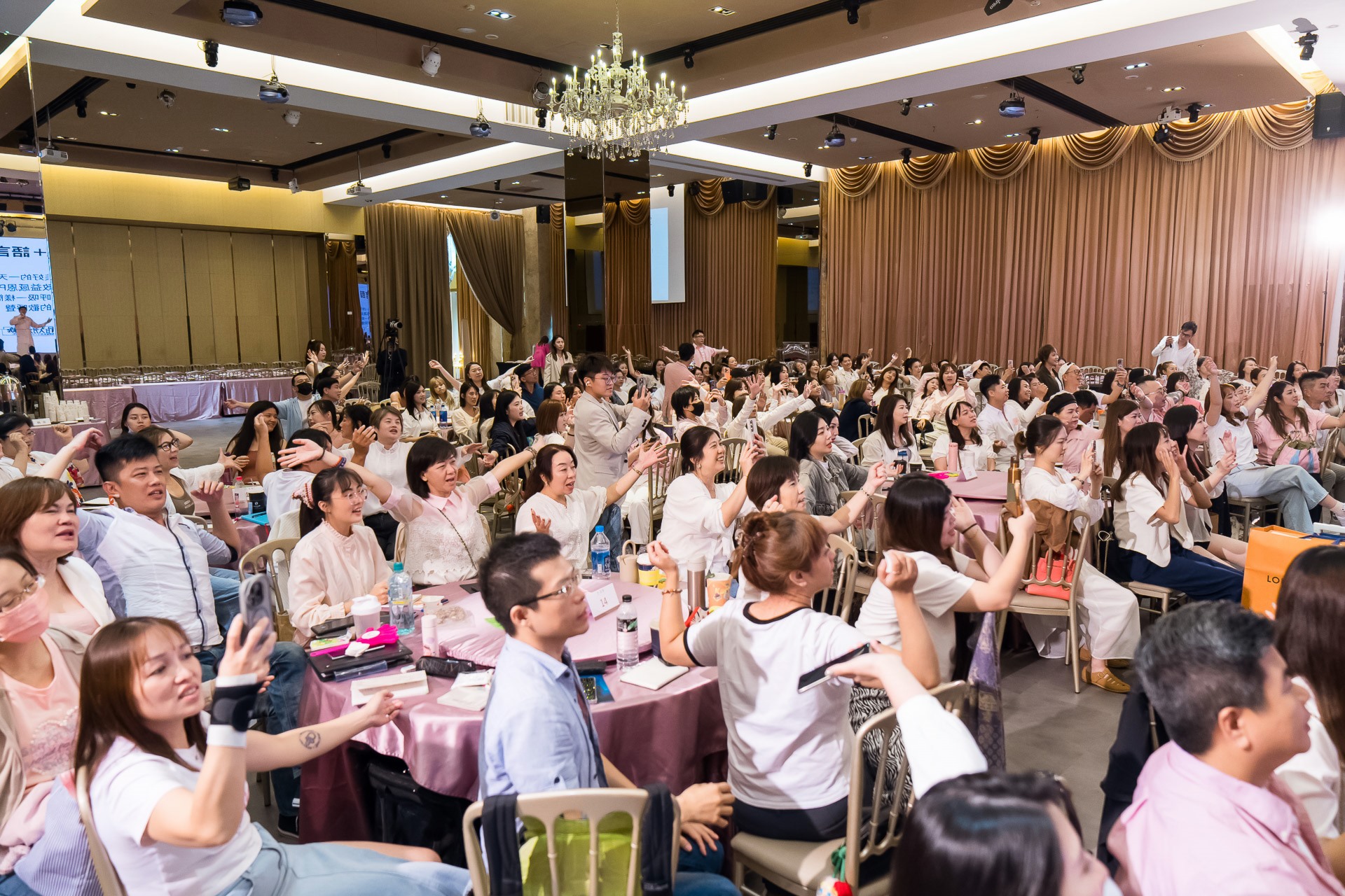 [活動攝影]女神愛啪啪 第二屆保證班-最專業的團隊完成每場完美活動攝影，拍的不只好更要快! #