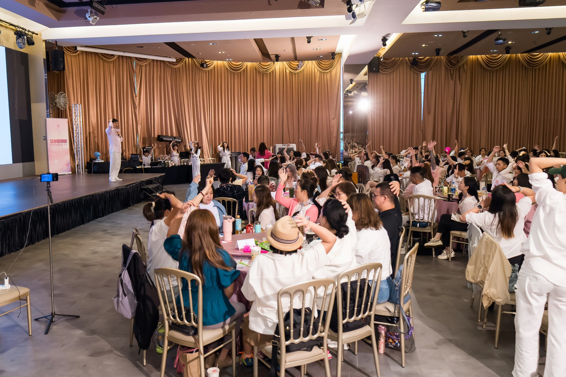 [活動攝影]女神愛啪啪 第二屆保證班-最專業的團隊完成每場完美活動攝影，拍的不只好更要快! #