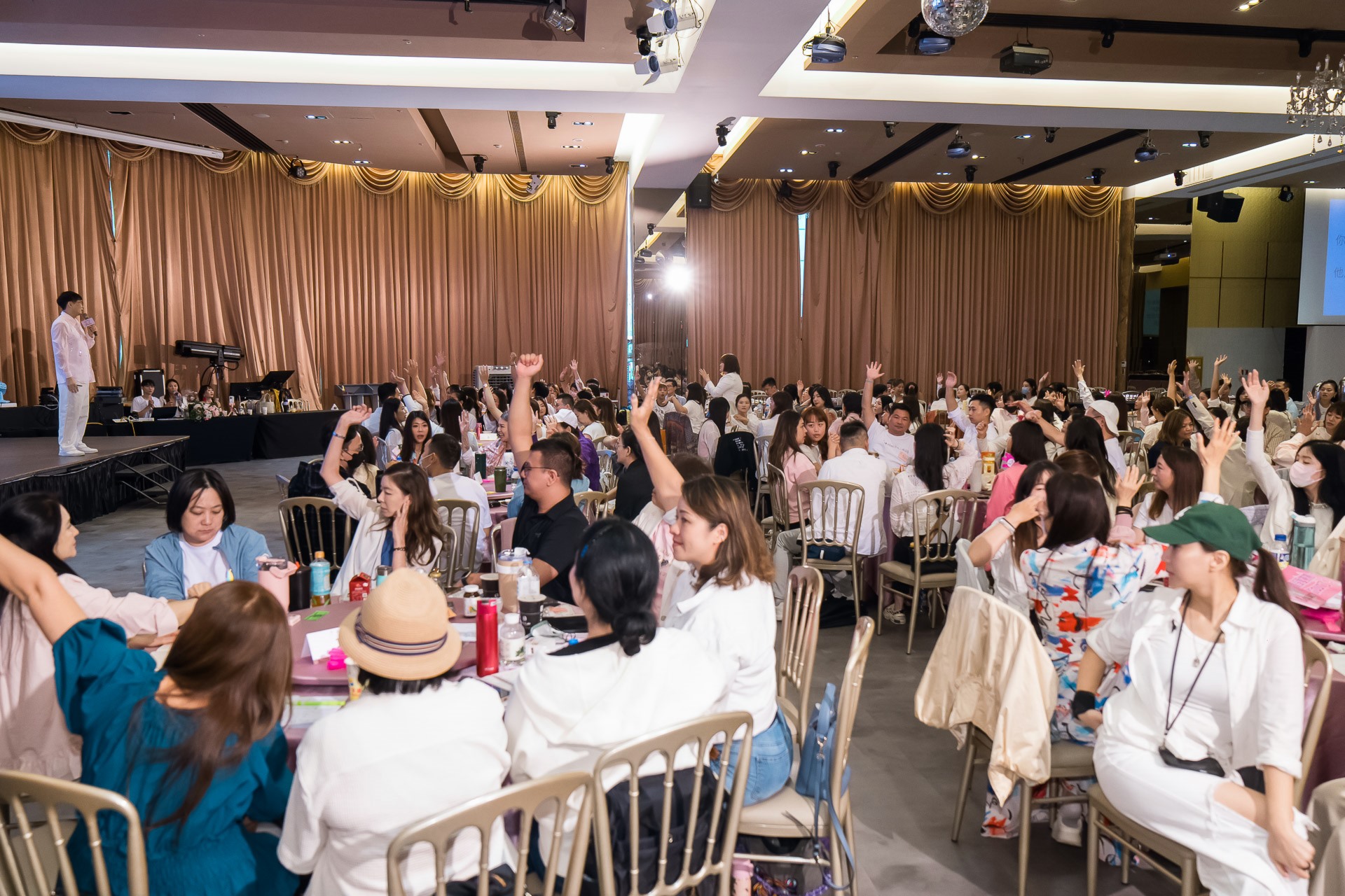 [活動攝影]女神愛啪啪 第二屆保證班-最專業的團隊完成每場完美活動攝影，拍的不只好更要快! #