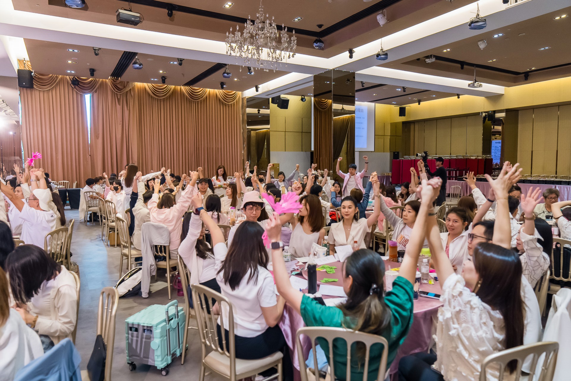 [活動攝影]女神愛啪啪 第二屆保證班-最專業的團隊完成每場完美活動攝影，拍的不只好更要快! #