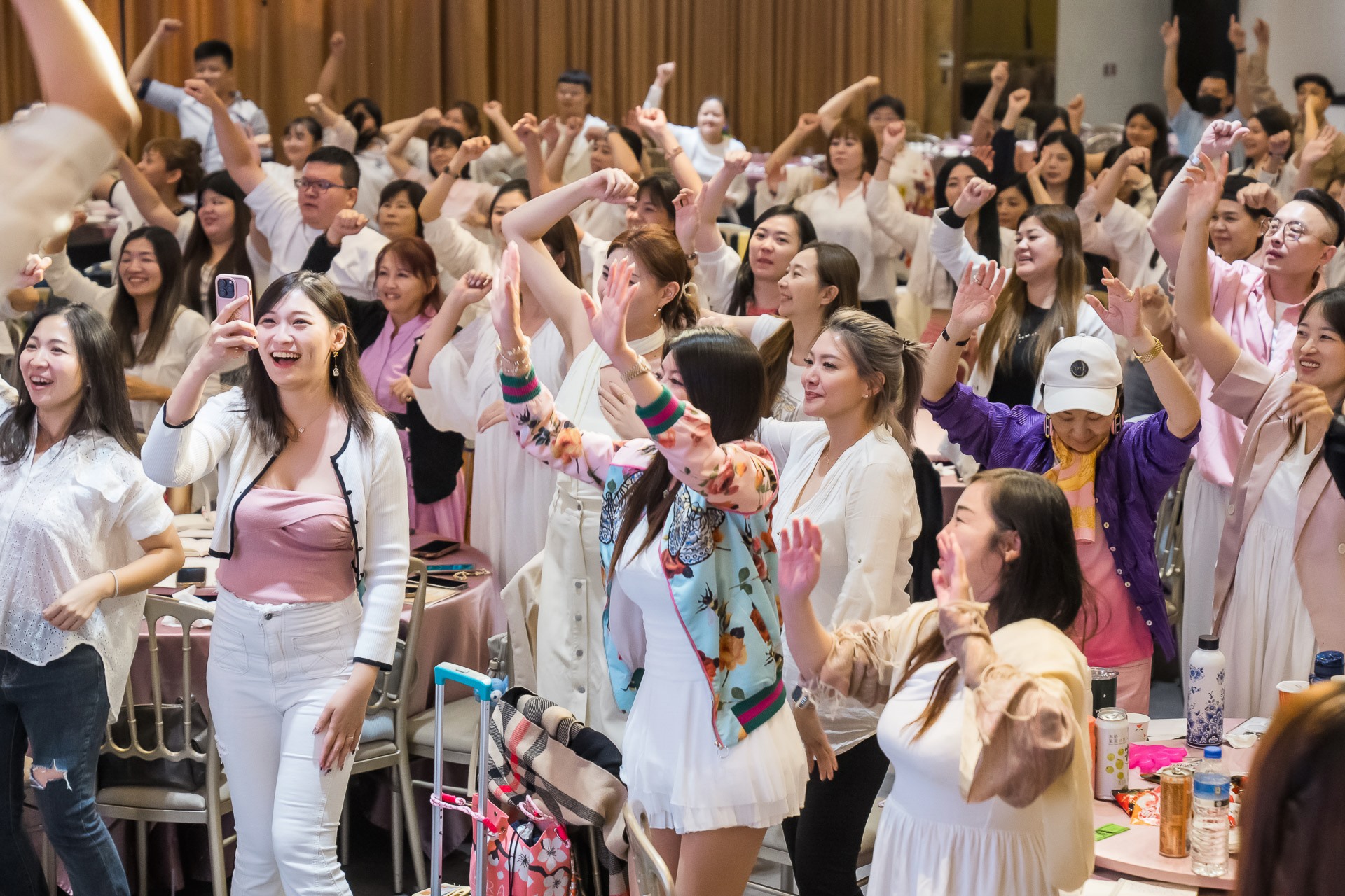 [活動攝影]女神愛啪啪 第二屆保證班-最專業的團隊完成每場完美活動攝影，拍的不只好更要快! #
