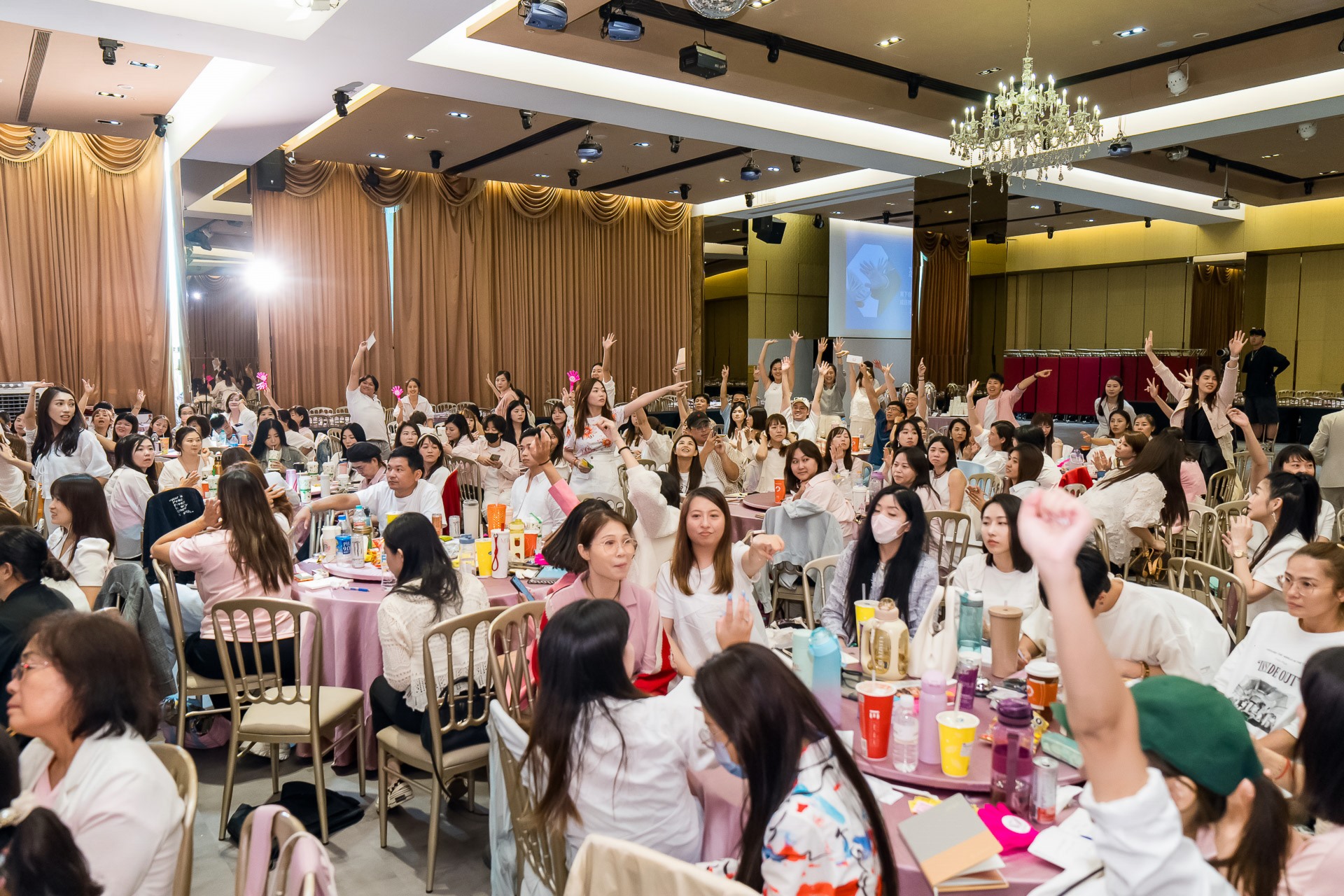 [活動攝影]女神愛啪啪 第二屆保證班-最專業的團隊完成每場完美活動攝影，拍的不只好更要快! #