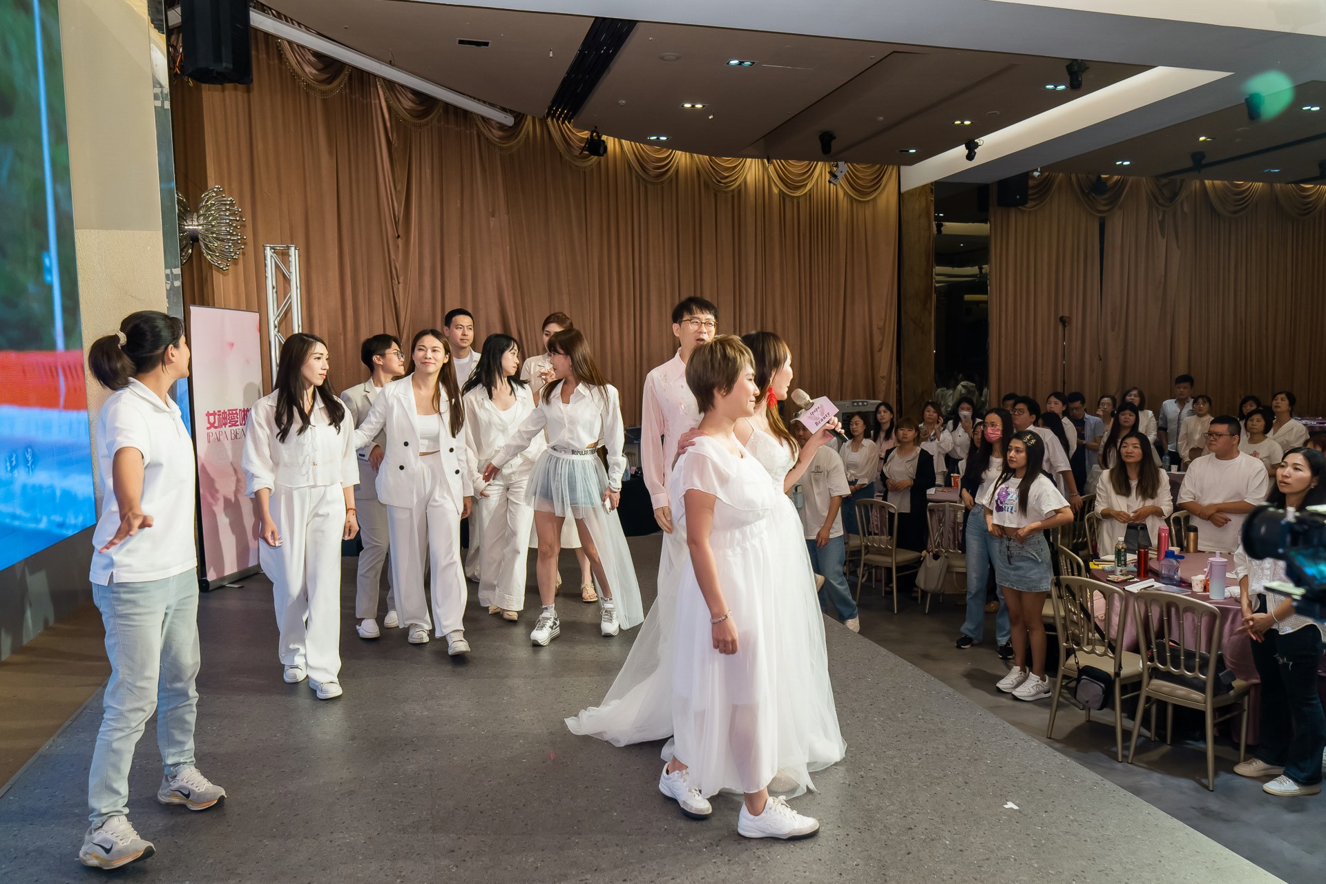 [活動攝影]女神愛啪啪 第二屆保證班-最專業的團隊完成每場完美活動攝影，拍的不只好更要快! #