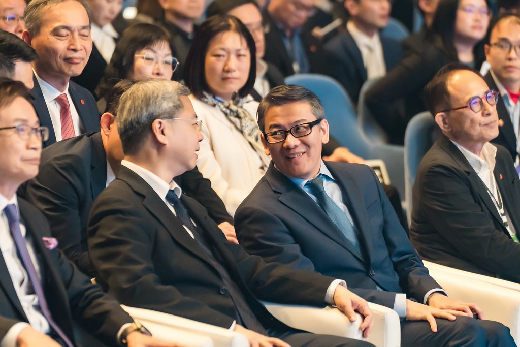 [雲端攝影]34屆台灣精品獎 頒獎典禮-最專業的團隊完成每場完美活動攝影，拍的不只好更要快! #活動拍立得