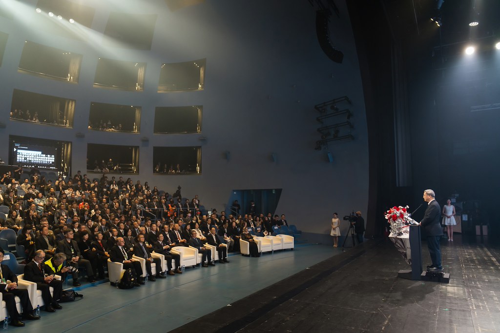 [雲端攝影]34屆台灣精品獎 頒獎典禮-最專業的團隊完成每場完美活動攝影，拍的不只好更要快! #雲端攝影