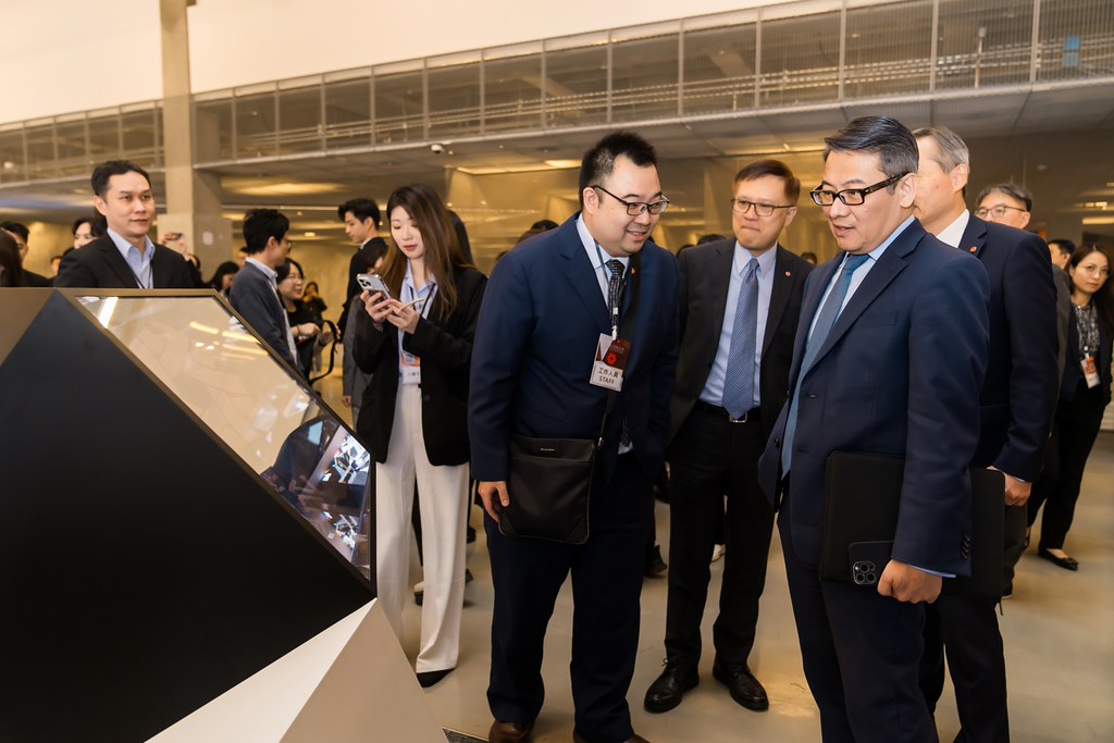 [雲端攝影]34屆台灣精品獎 頒獎典禮-最專業的團隊完成每場完美活動攝影，拍的不只好更要快! #活動攝影