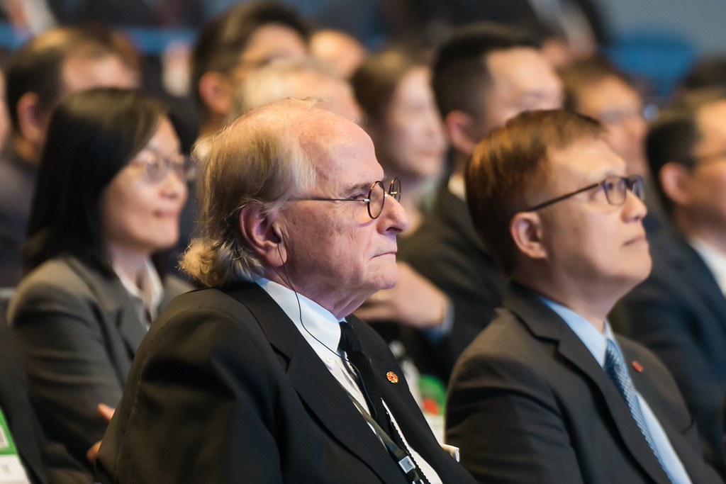 [雲端攝影]34屆台灣精品獎 頒獎典禮-最專業的團隊完成每場完美活動攝影，拍的不只好更要快! #雲端攝影