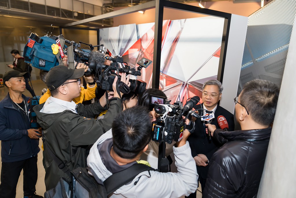 [雲端攝影]34屆台灣精品獎 頒獎典禮-最專業的團隊完成每場完美活動攝影，拍的不只好更要快! #活動拍攝