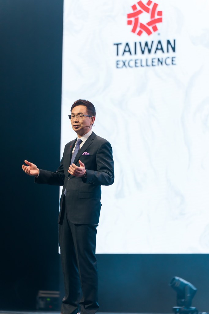 [雲端攝影]34屆台灣精品獎 頒獎典禮-最專業的團隊完成每場完美活動攝影，拍的不只好更要快! #活動拍攝