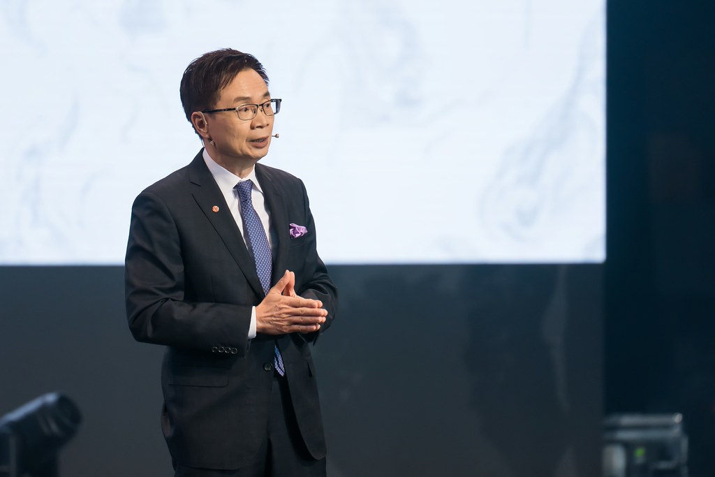 [雲端攝影]34屆台灣精品獎 頒獎典禮-最專業的團隊完成每場完美活動攝影，拍的不只好更要快! #即拍即印