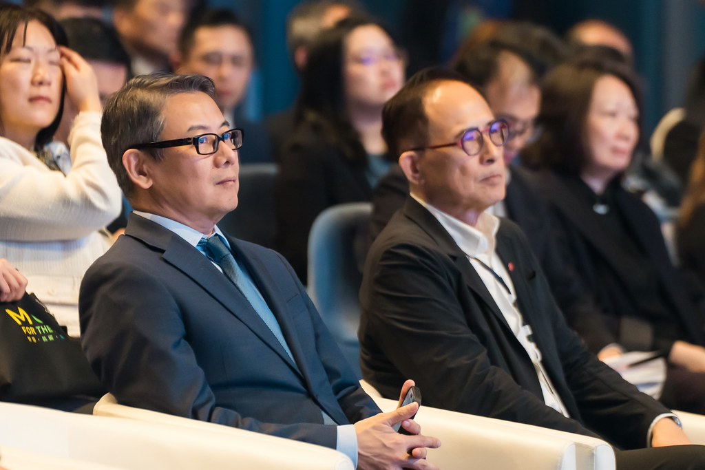 [雲端攝影]34屆台灣精品獎 頒獎典禮-最專業的團隊完成每場完美活動攝影，拍的不只好更要快! #尾牙攝影