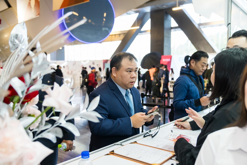 [雲端攝影]34屆台灣精品獎 頒獎典禮-最專業的團隊完成每場完美活動攝影，拍的不只好更要快! #雲端攝影