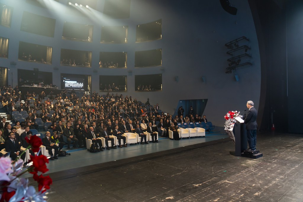 [雲端攝影]34屆台灣精品獎 頒獎典禮-最專業的團隊完成每場完美活動攝影，拍的不只好更要快! #即時攝影