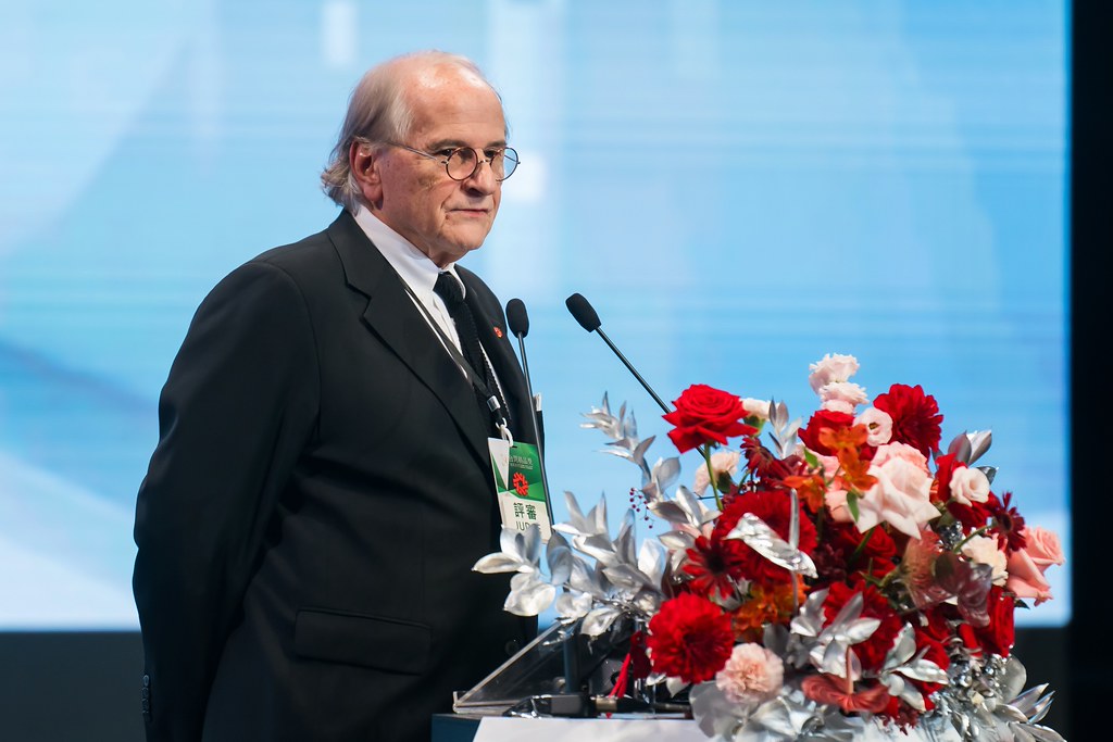 [雲端攝影]34屆台灣精品獎 頒獎典禮-最專業的團隊完成每場完美活動攝影，拍的不只好更要快! #活動攝影