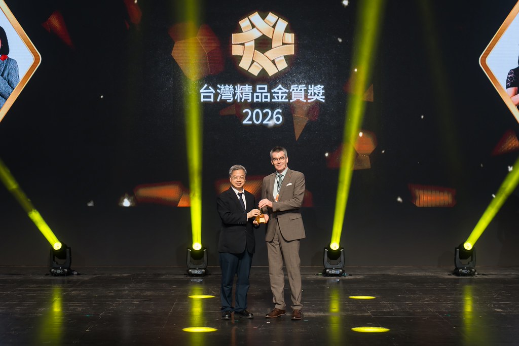 [雲端攝影]34屆台灣精品獎 頒獎典禮-最專業的團隊完成每場完美活動攝影，拍的不只好更要快! #活動拍立得