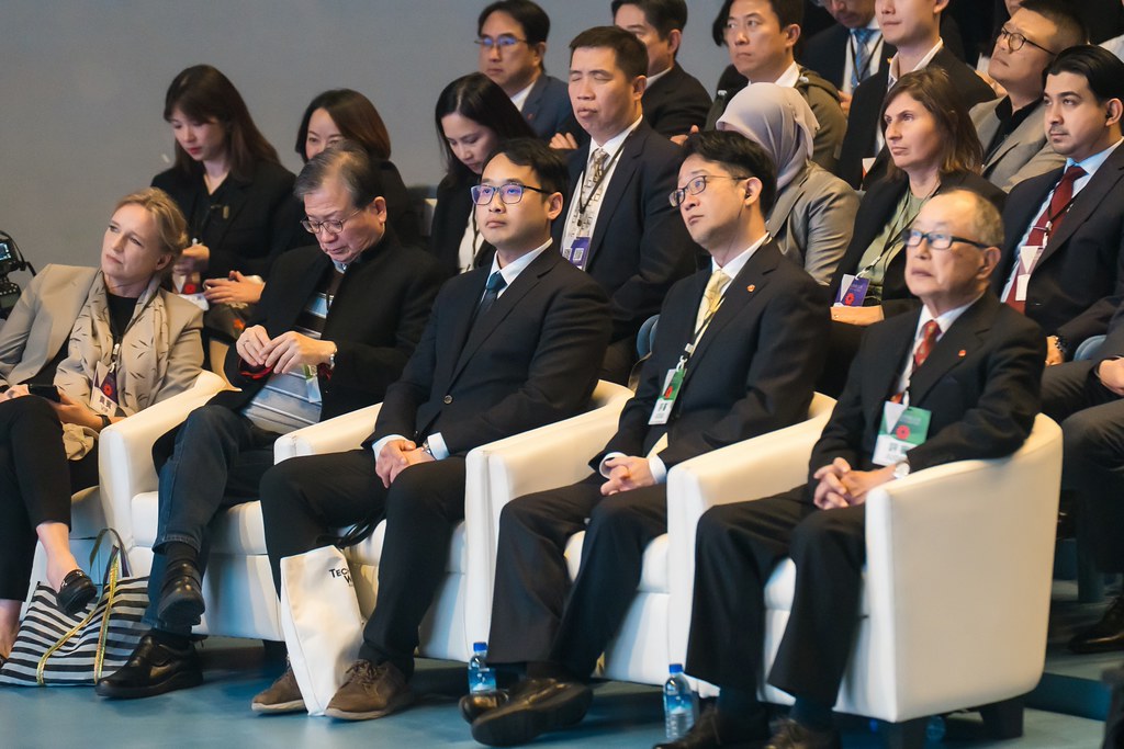 [雲端攝影]34屆台灣精品獎 頒獎典禮-最專業的團隊完成每場完美活動攝影，拍的不只好更要快! #尾牙攝影