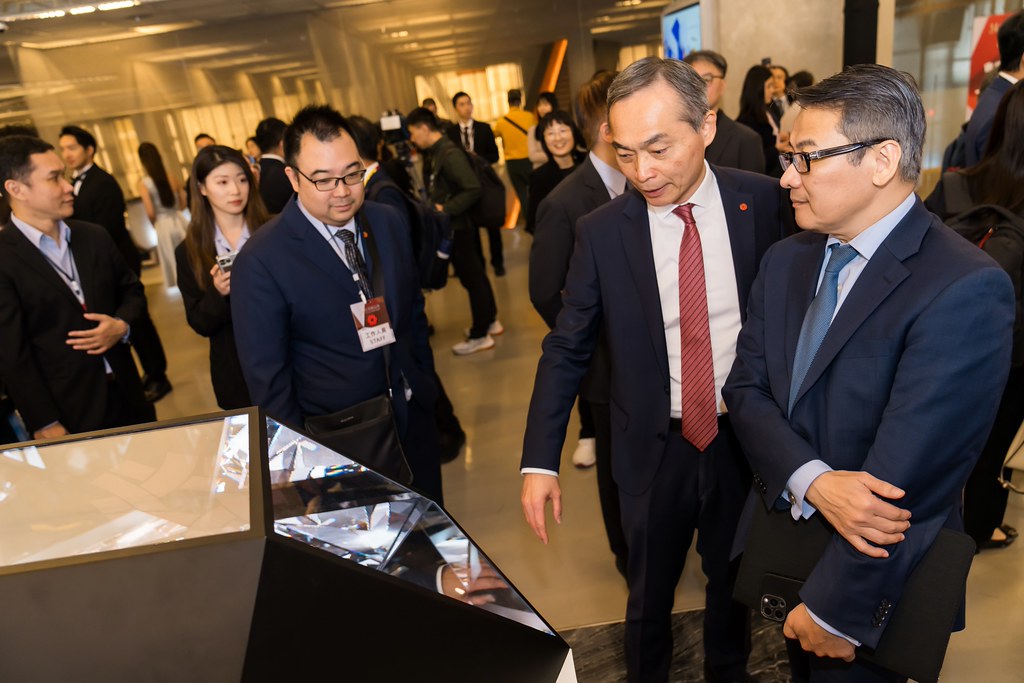 [雲端攝影]34屆台灣精品獎 頒獎典禮-最專業的團隊完成每場完美活動攝影，拍的不只好更要快! #活動拍攝