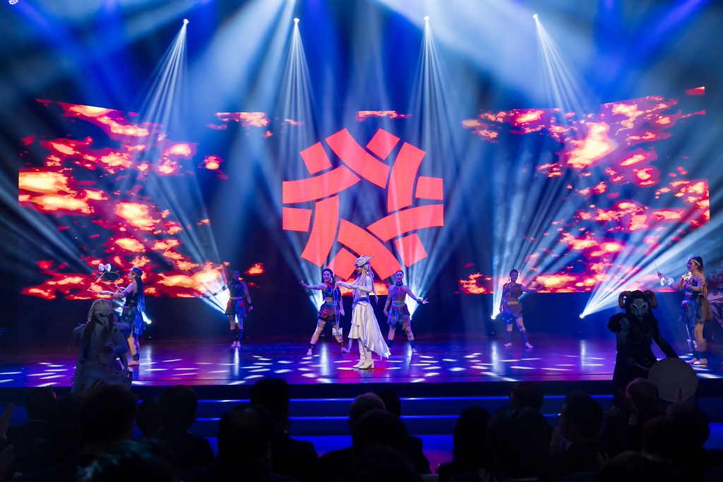 [雲端攝影]34屆台灣精品獎 頒獎典禮-最專業的團隊完成每場完美活動攝影，拍的不只好更要快! #活動拍攝