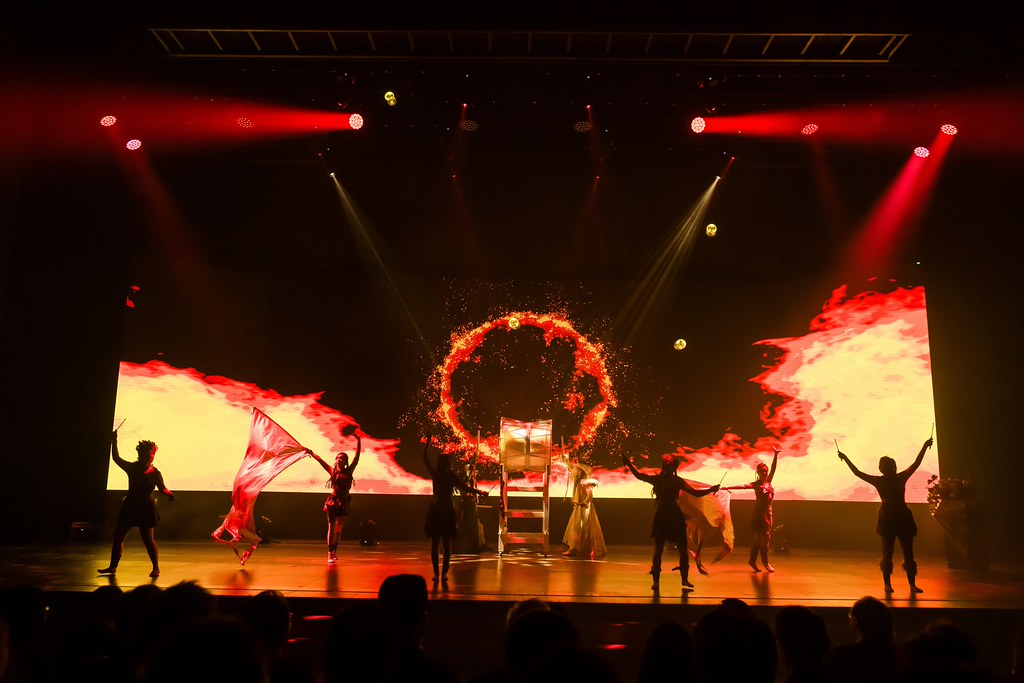 [雲端攝影]34屆台灣精品獎 頒獎典禮-最專業的團隊完成每場完美活動攝影，拍的不只好更要快! #尾牙攝影