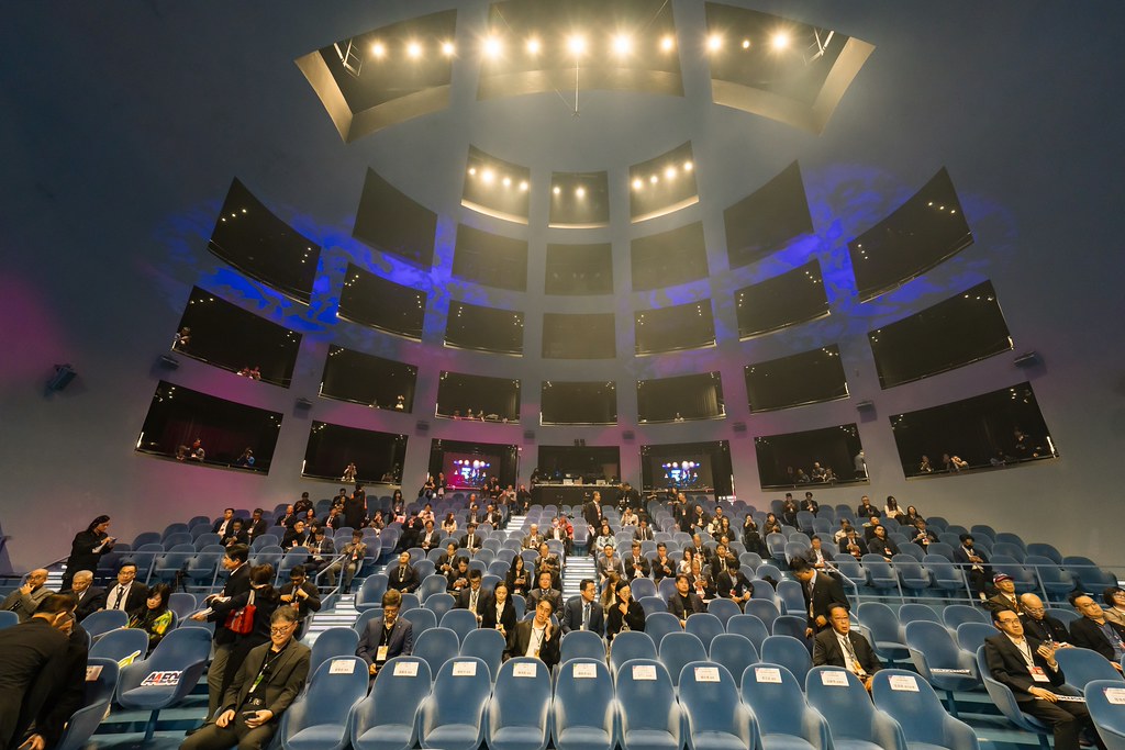 [雲端攝影]34屆台灣精品獎 頒獎典禮-最專業的團隊完成每場完美活動攝影，拍的不只好更要快! #活動攝影