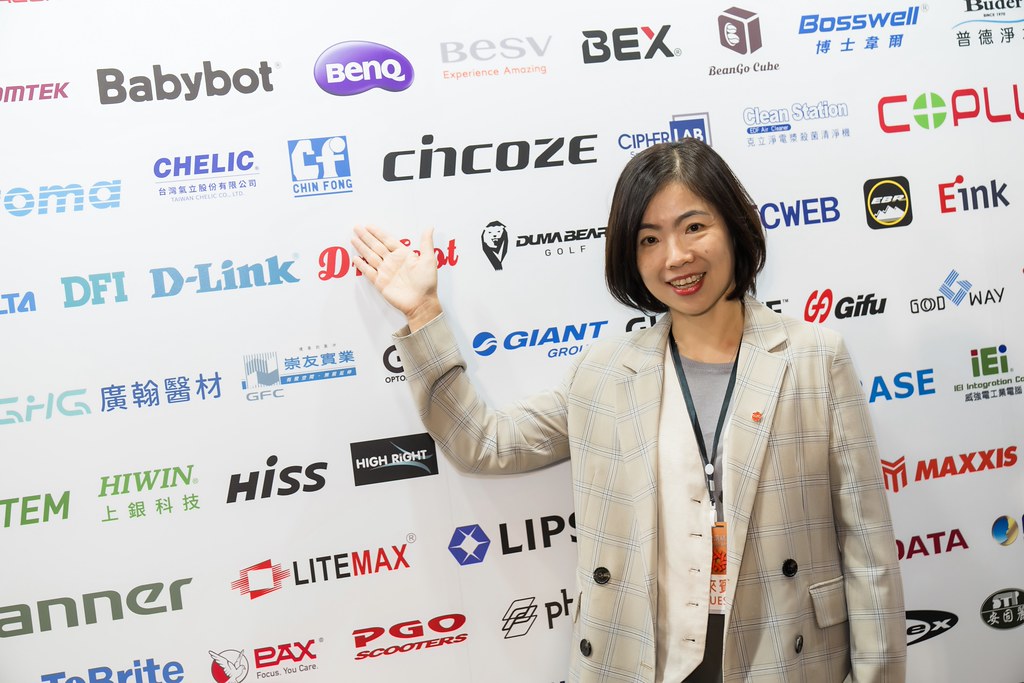 [雲端攝影]34屆台灣精品獎 頒獎典禮-最專業的團隊完成每場完美活動攝影，拍的不只好更要快! #活動拍攝