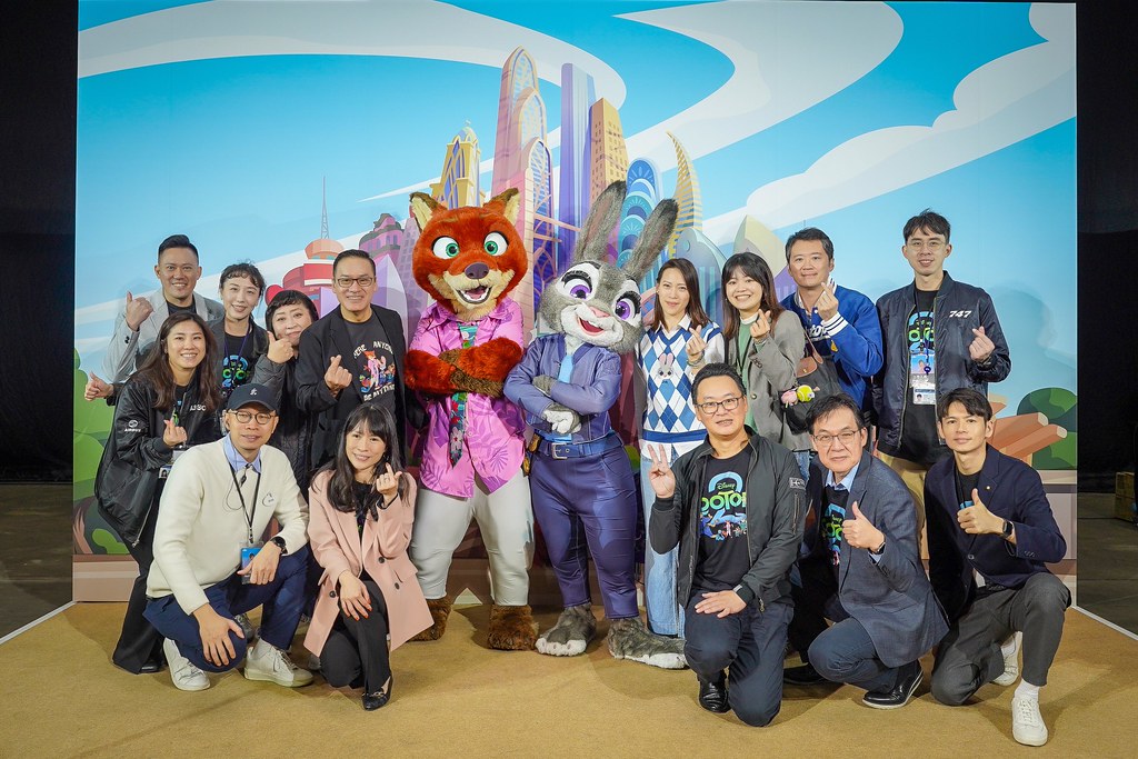 [即拍即印]中華航空動物方城市2主題彩繪機-最專業的團隊完成每場完美活動攝影，拍的不只好更要快! #活動攝影