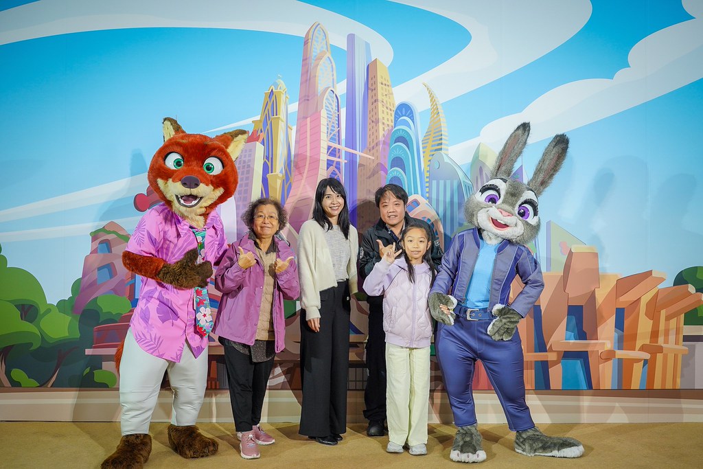 [即拍即印]中華航空動物方城市2主題彩繪機-最專業的團隊完成每場完美活動攝影，拍的不只好更要快! #活動攝影