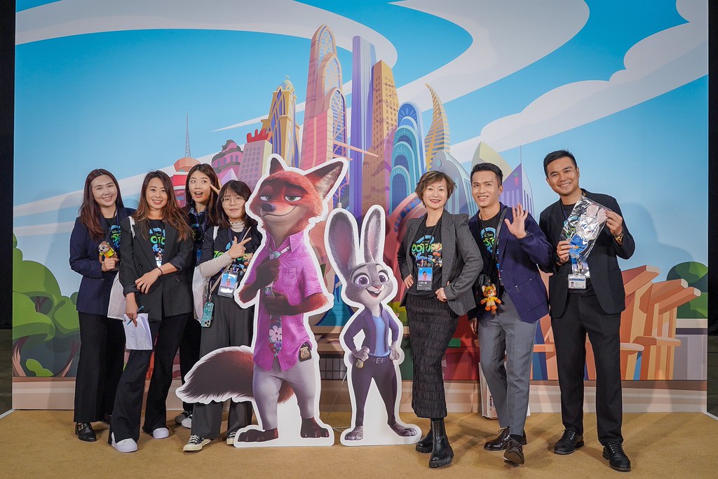 [即拍即印]中華航空動物方城市2主題彩繪機-最專業的團隊完成每場完美活動攝影，拍的不只好更要快! #活動攝影