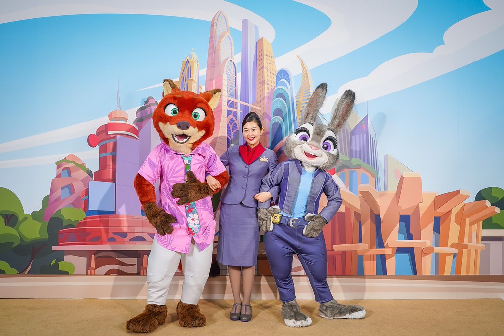 [即拍即印]中華航空動物方城市2主題彩繪機-最專業的團隊完成每場完美活動攝影，拍的不只好更要快! #即時攝影