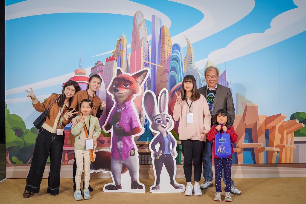 [即拍即印]中華航空動物方城市2主題彩繪機-最專業的團隊完成每場完美活動攝影，拍的不只好更要快! #活動攝影